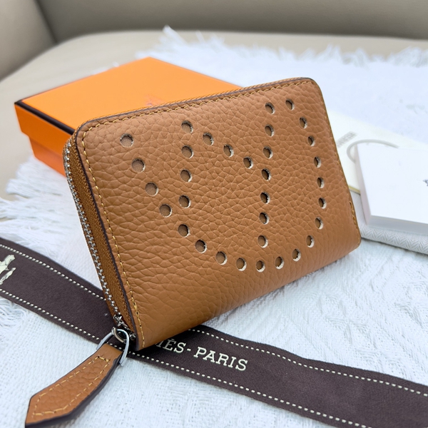 エルメス財布コピー側面デザイン